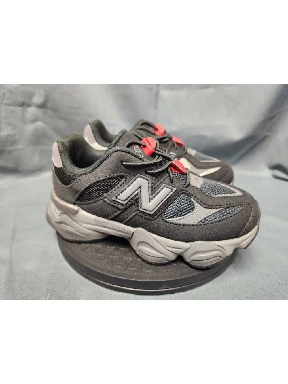New Balance Toddlers 9060 Sneakers Slip On IV9060BK Black Size 6 NEW NO BOX!